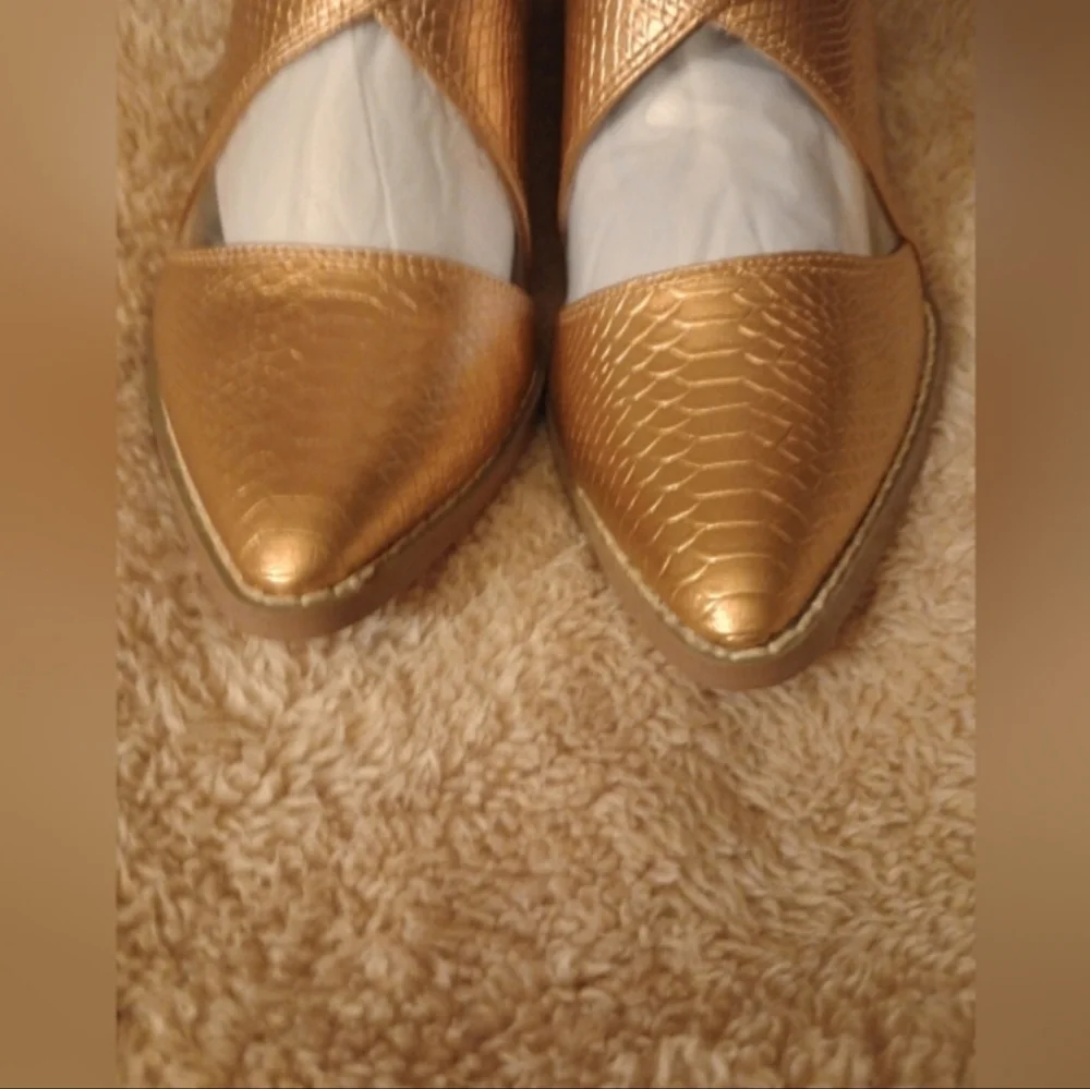 NWT Boho Golden Bronze Snake Formal Boots